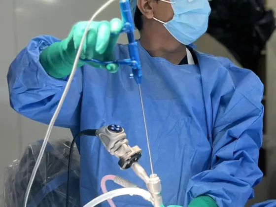 Surgery with endoscopic instruments